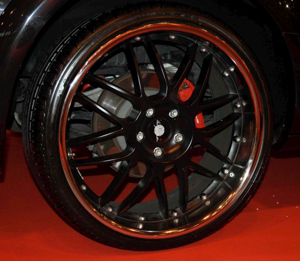 Porsche Cayenne Alloy Wheel Black 